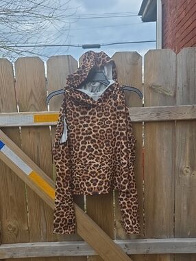 Leopard Print Cold Shoulder Top